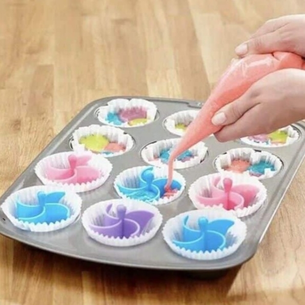 Crayola Color Cakes Multi Color Cupcake Maker - Picture 2 of 5